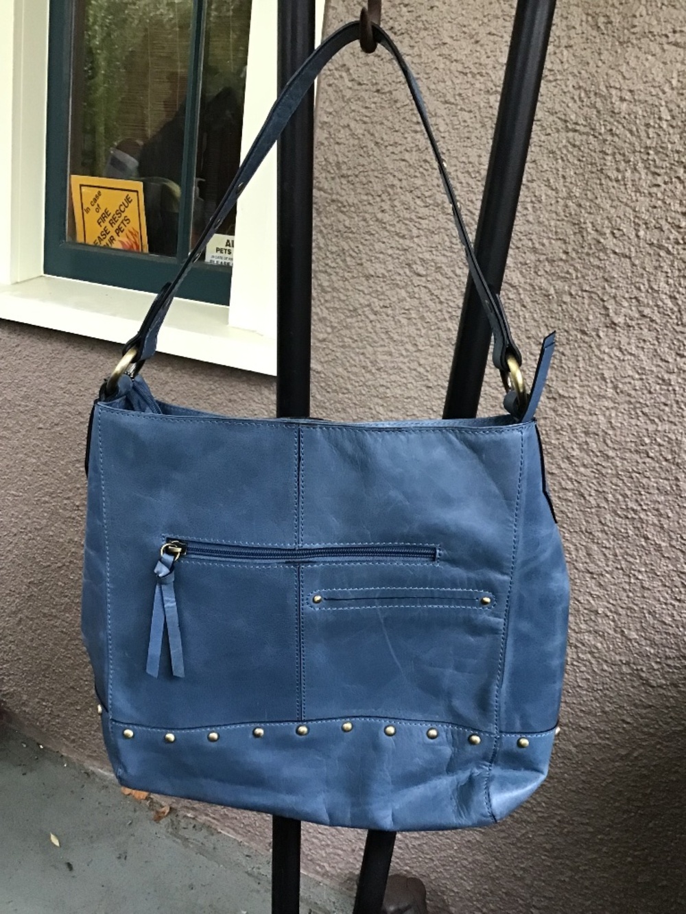 Vintage Nino Bossi blue leather tote/ hobo bag NWT